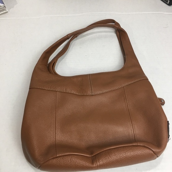 Tignanello Leather Shoulder purse - Picture 2 of 11